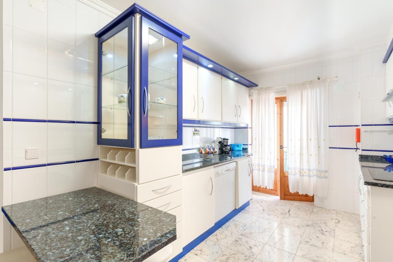 Dina'S Home At Nazare Beach Εξωτερικό φωτογραφία